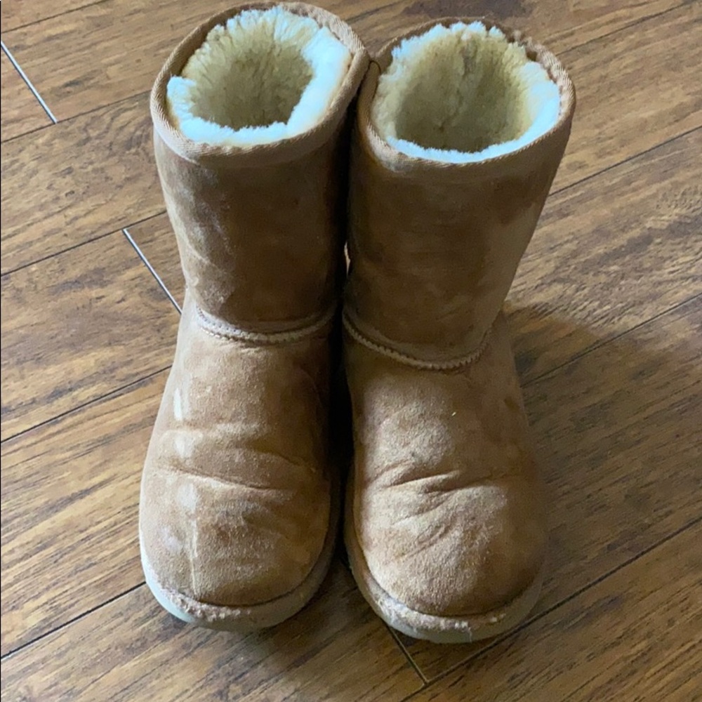 Brown Uggs